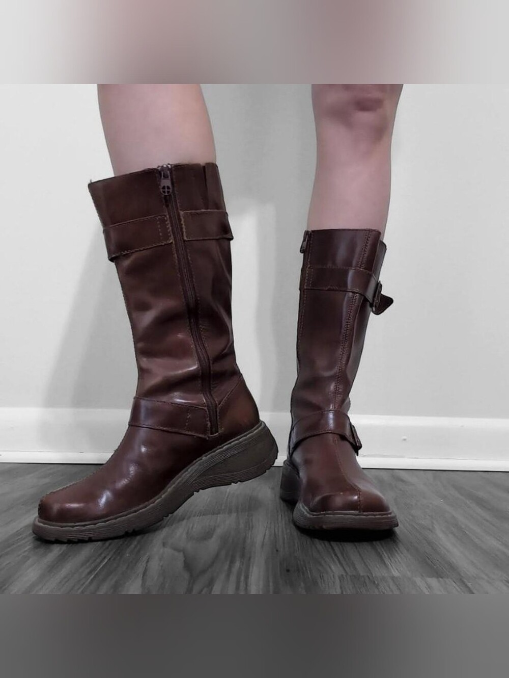 Dr. Martens Buckle Harness Boots In The Style Milly - Picture 5 of 8